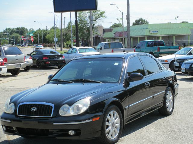 2004 Hyundai Sonata FWD 4dr Sport