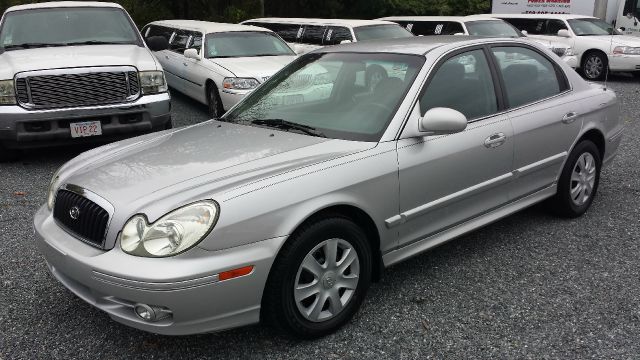2005 Hyundai Sonata Base
