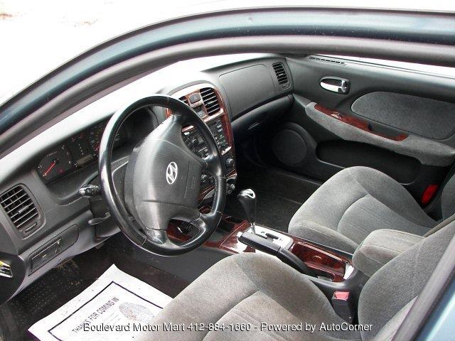 2005 Hyundai Sonata Unknown
