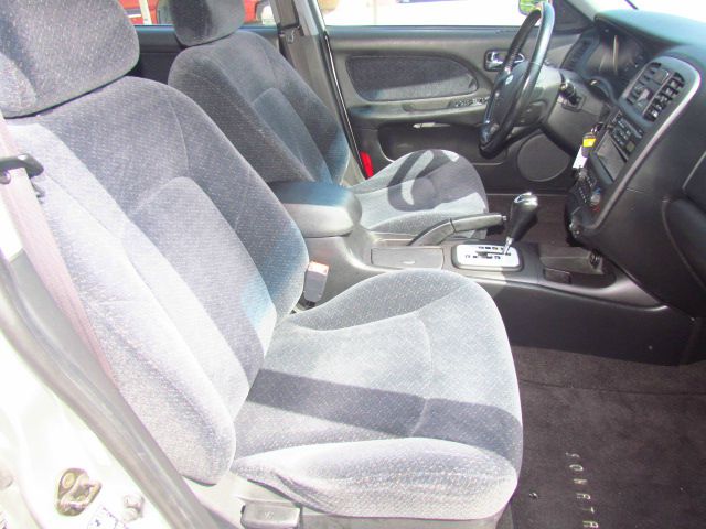 2005 Hyundai Sonata FWD 4dr Sport