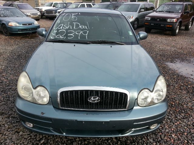 2005 Hyundai Sonata Base