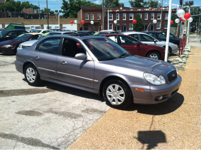 2005 Hyundai Sonata S Sedan