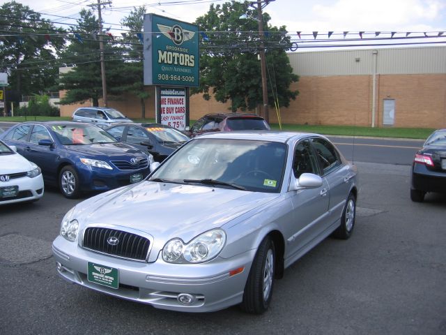 2005 Hyundai Sonata Base
