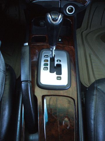 2005 Hyundai Sonata FWD 4dr Sport