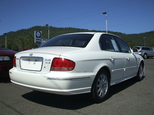 2005 Hyundai Sonata FWD 4dr Sport