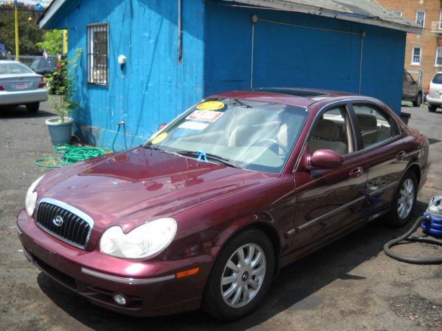 2005 Hyundai Sonata FWD 4dr Sport