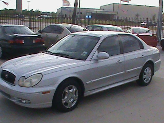 2005 Hyundai Sonata Base