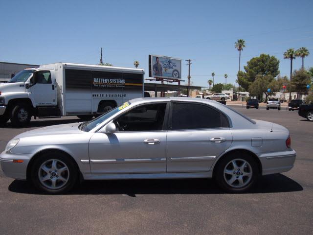2005 Hyundai Sonata FWD 4dr Sport