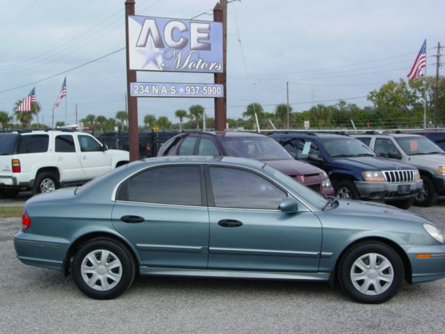 2005 Hyundai Sonata Base