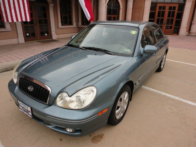 2005 Hyundai Sonata Base