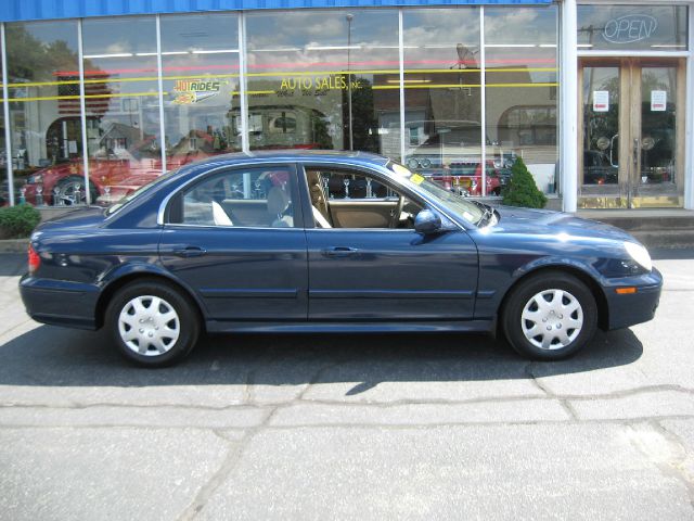 2005 Hyundai Sonata Base