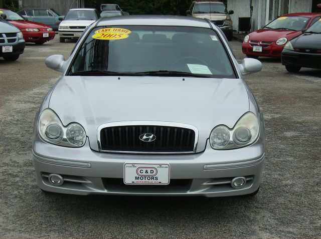 2005 Hyundai Sonata S Sedan