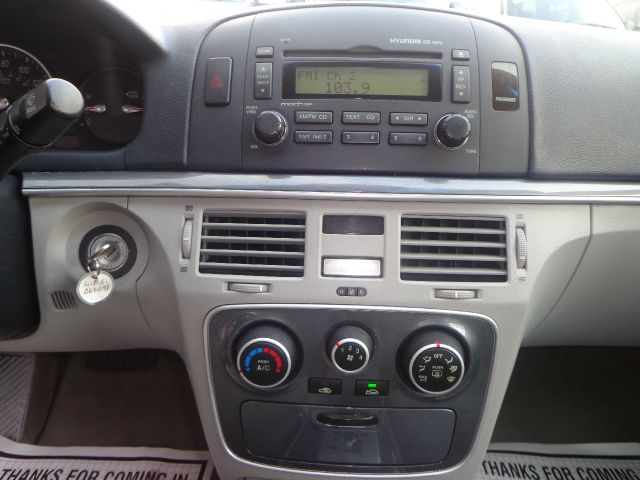 2006 Hyundai Sonata FWD 4dr Sport