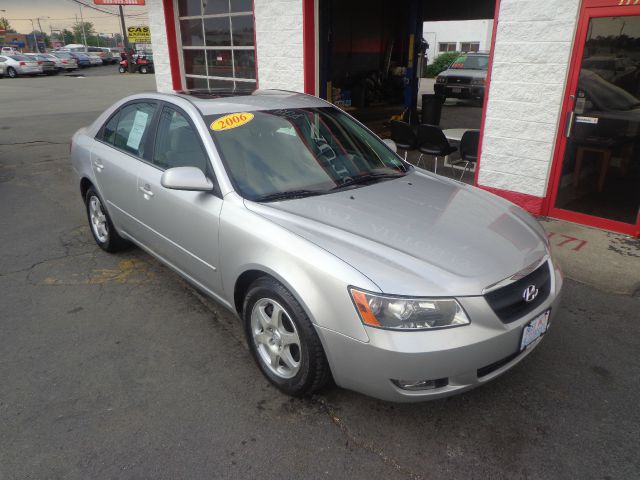 2006 Hyundai Sonata FWD 4dr Sport