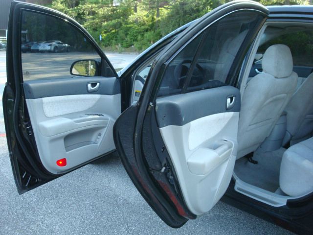 2006 Hyundai Sonata Unknown