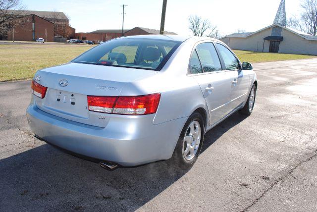 2006 Hyundai Sonata FWD 4dr Sport