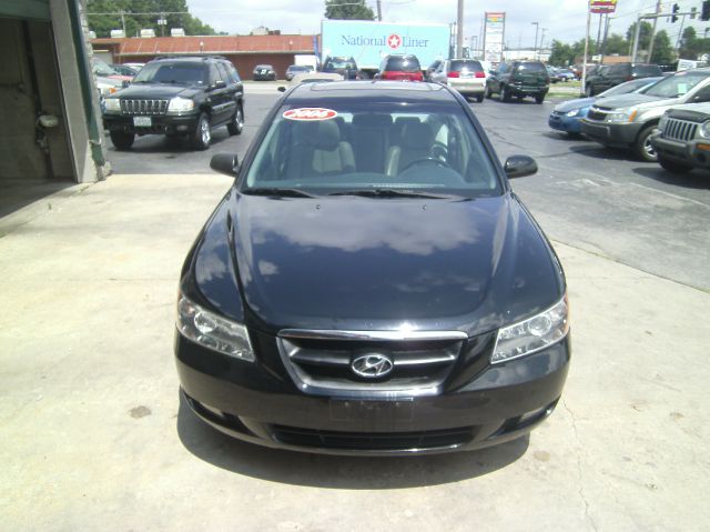 2006 Hyundai Sonata Elk Conversion Van