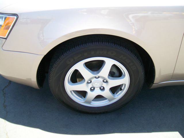 2006 Hyundai Sonata FWD 4dr Sport