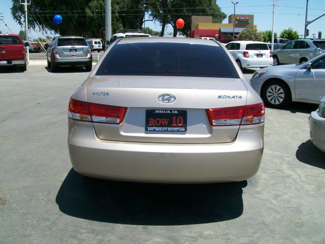 2006 Hyundai Sonata FWD 4dr Sport