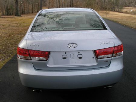 2006 Hyundai Sonata Elk Conversion Van