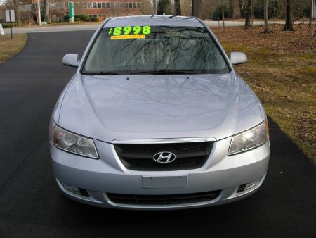 2006 Hyundai Sonata Elk Conversion Van