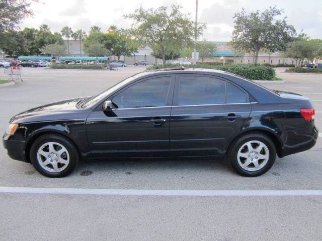 2006 Hyundai Sonata FWD 4dr Sport