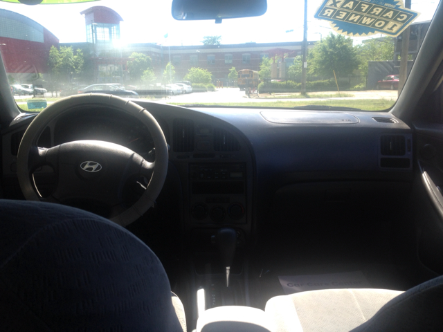 2006 Hyundai Sonata Elk Conversion Van