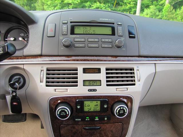 2006 Hyundai Sonata Quad Cab 4x4 Shortbox LS Z71