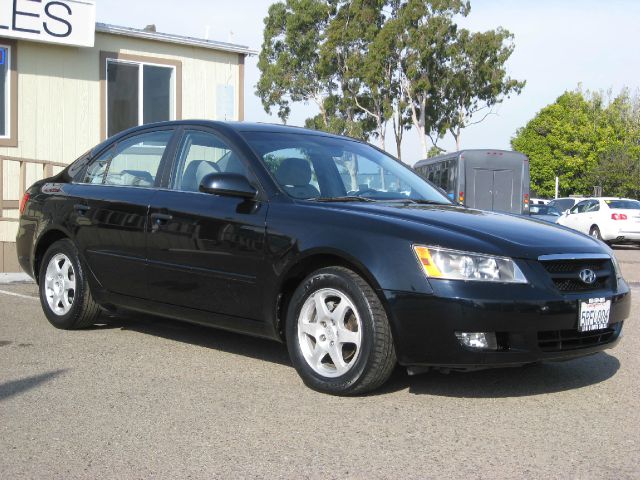 2006 Hyundai Sonata FWD 4dr Sport