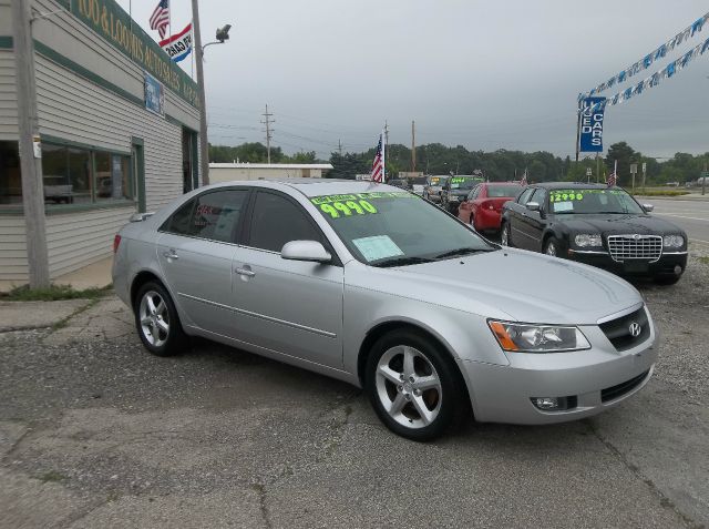 2006 Hyundai Sonata FWD 4dr Sport