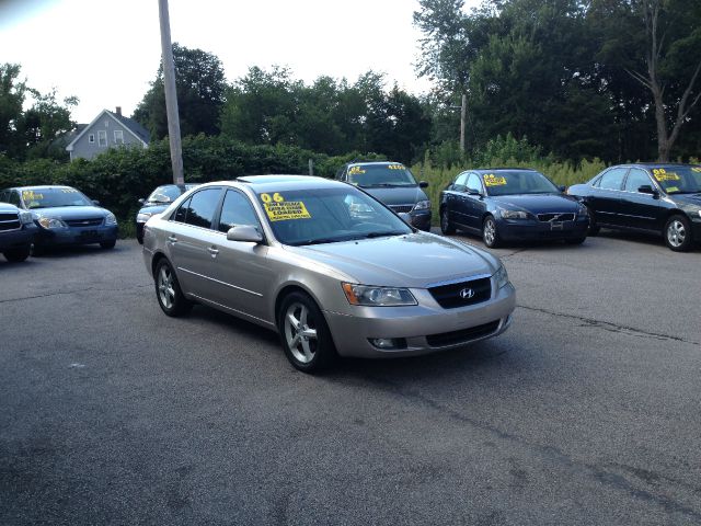 2006 Hyundai Sonata FWD 4dr Sport