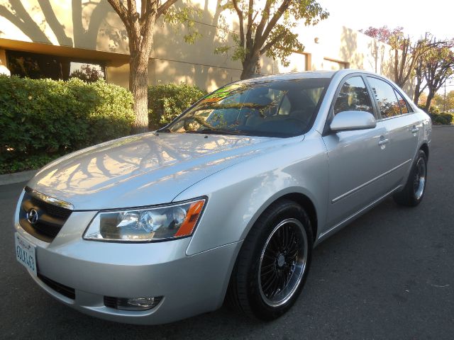 2006 Hyundai Sonata FWD 4dr Sport