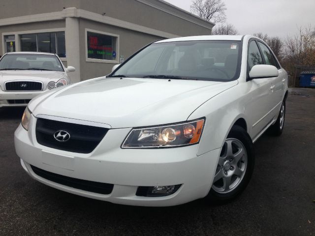 2006 Hyundai Sonata Elk Conversion Van
