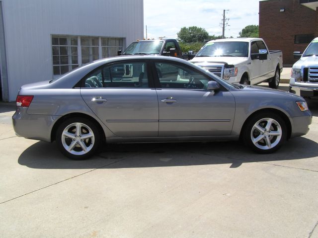 2006 Hyundai Sonata Elk Conversion Van