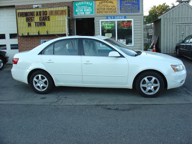 2006 Hyundai Sonata FWD 4dr Sport