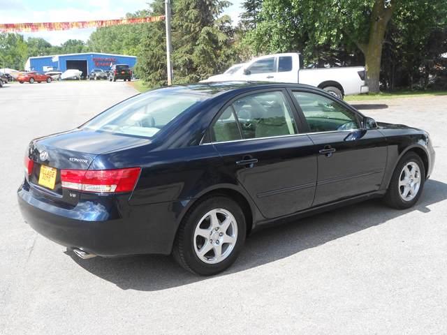 2006 Hyundai Sonata Quad Cab HEMI SLT