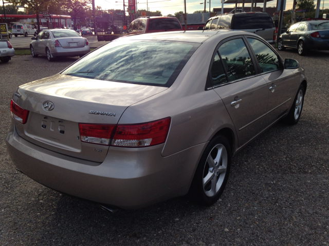 2006 Hyundai Sonata FWD 4dr Sport