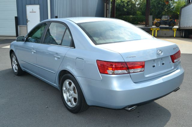 2006 Hyundai Sonata FWD 4dr Sport