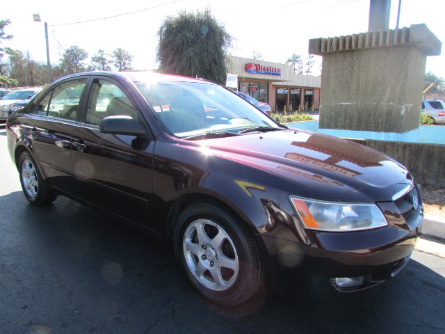 2006 Hyundai Sonata Elk Conversion Van