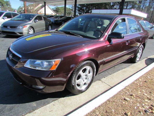 2006 Hyundai Sonata Elk Conversion Van