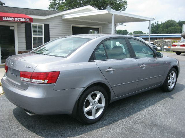 2007 Hyundai Sonata Base /extended CAB Short BED