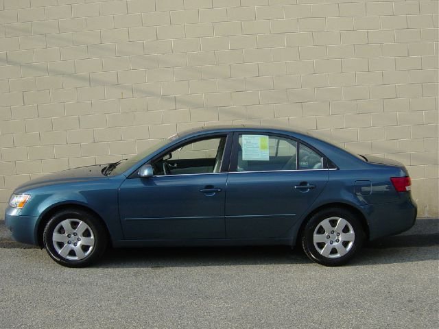 2007 Hyundai Sonata FWD 4dr Sport