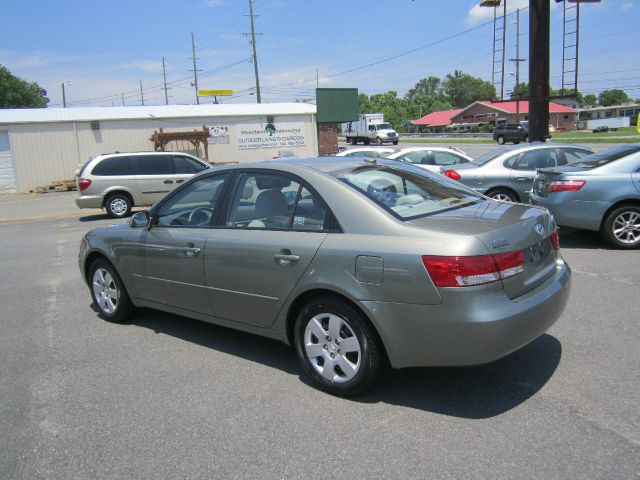 2007 Hyundai Sonata FWD 4dr Sport