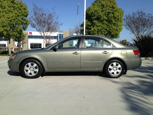 2007 Hyundai Sonata S - 5 Speed Loaded