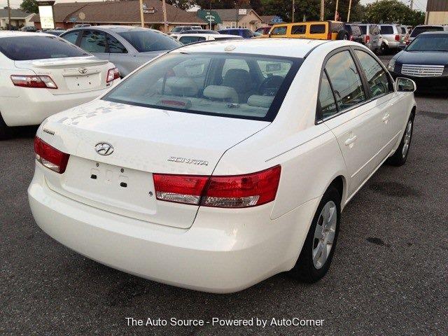 2008 Hyundai Sonata Unknown