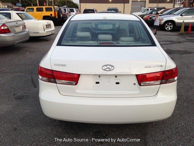 2008 Hyundai Sonata Unknown