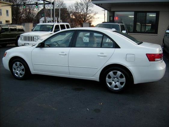2008 Hyundai Sonata Unknown