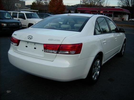 2008 Hyundai Sonata Unknown