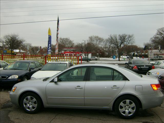 2008 Hyundai Sonata FWD 4dr Sport