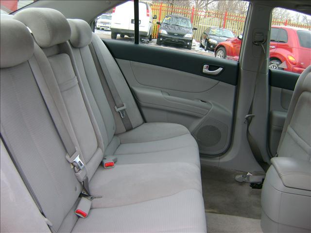 2008 Hyundai Sonata FWD 4dr Sport
